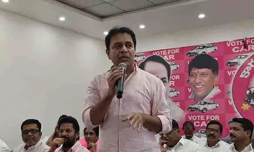 KT Rama Rao ने कहा, बीआरएस कांग्रेस सरकार को उसकी विफलताओं के लिए कड़ी चुनौती देगी KT Rama Rao ने कहा, बीआरएस कांग्रेस सरकार को उसकी विफलताओं के लिए कड़ी चुनौती देगी