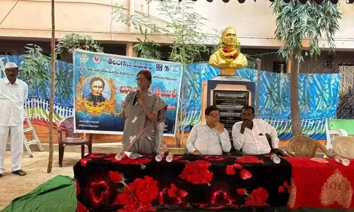 Dr. लुई ब्रेल की 216वीं जयंती पर उनकी दूरदर्शी विरासत का जश्न मनाना Dr. लुई ब्रेल की 216वीं जयंती पर उनकी दूरदर्शी विरासत का जश्न मनाना