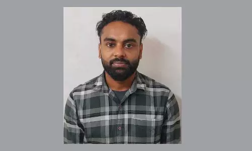 Kerala : नाबालिग लड़की पर बार-बार यौन हमला करने के आरोप Kerala : नाबालिग लड़की पर बार-बार यौन हमला करने के आरोप