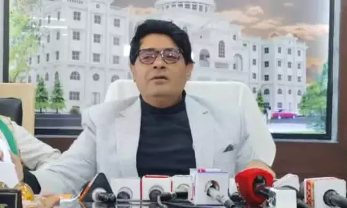 महापौर पद नहीं छोड़ना चाहते एजाज ढेबर