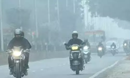 Kanpur: कोहरे ने मचाया कोहराम, यातायात सेवाएं हुईं धड़ाम ; यात्री परेशान