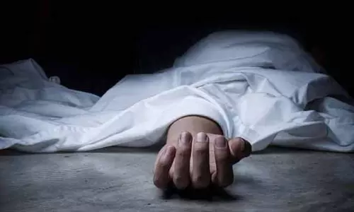 Kerala : कोच्चि में इमारत से नीचे गिरने से एमबीबीएस छात्रा की मौत Kerala : कोच्चि में इमारत से नीचे गिरने से एमबीबीएस छात्रा की मौत