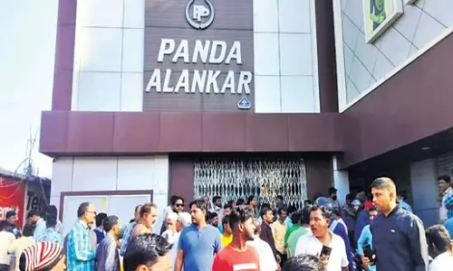 Odisha: दिनदहाड़े आभूषण की दुकान में लूट की कोशिश में दो लोगों की मौत