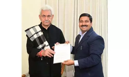 गौरव गुप्ता ने LG से मुलाकात की, ज्वलंत मुद्दों के समाधान की मांग की गौरव गुप्ता ने LG से मुलाकात की, ज्वलंत मुद्दों के समाधान की मांग की