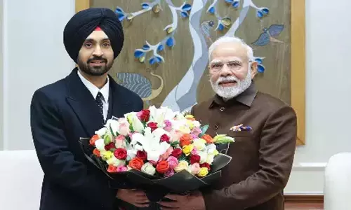 क्या Modi स्मारक की अव्यवस्था की भरपाई कर रहे हैं? केजरीवाल ने क्यों कहा कि वे पुजारियों को भुगतान करेंगे