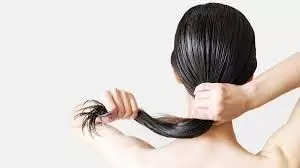 Hair Care:  मुलायम बाल पाने के लिए आज ही आजमाएं,अंडे का हेयर मास्क