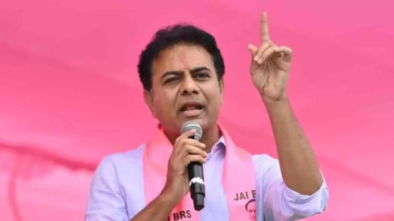 पूर्व मंत्री KTR हैदराबाद में ACB कार्यालय पहुंचे