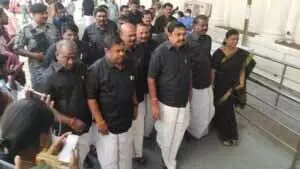 अन्ना विश्वविद्यालय में तमिलनाडु क्षेत्र में यौन उत्पीड़न का मामला, AIADMK wavers out