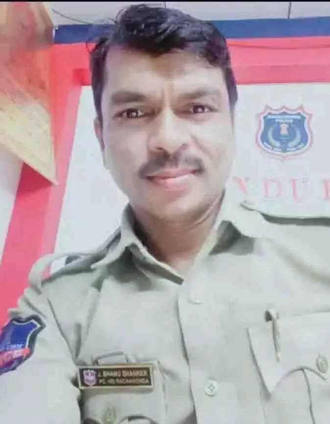 Amberpet में पुलिस कांस्टेबल ने आत्महत्या कर ली