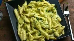 Green Pasta: सुपर हेल्दी क्रीमी ग्रीन पास्ता,जाने बनाने का तरीका