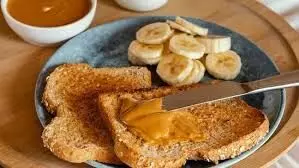 Peanut butter फ़्रेंच टोस्ट नाश्ते के रूप में है सुपरहिट डिश