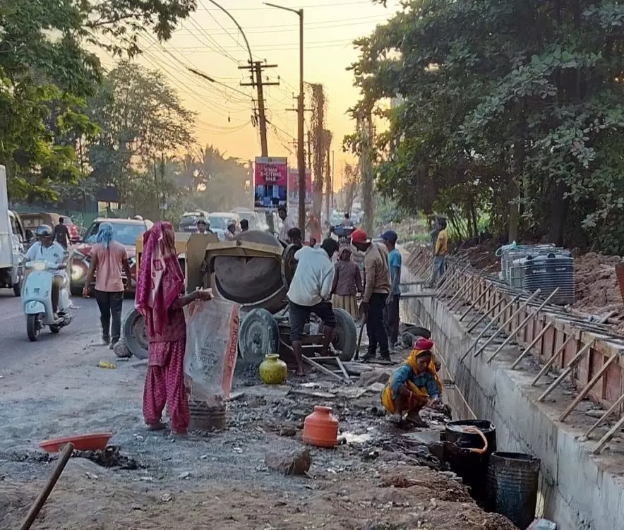 Mapusa सड़क चौड़ीकरण का काम आखिरकार 8 करोड़ रुपये के निवेश से शुरू हुआ