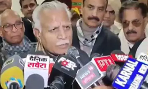 केंद्र बातचीत के लिए तैयार है, किसानों को शर्तें नहीं रखनी चाहिए: Manohar Lal Khattar