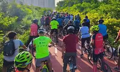 Telangana: छात्रों में साइकिलिंग को बढ़ावा देने के लिए रैली निकाली गई Telangana: छात्रों में साइकिलिंग को बढ़ावा देने के लिए रैली निकाली गई