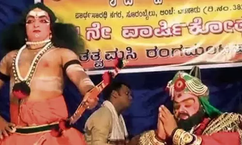 Karnataka: अयप्पा पर यक्षगान प्रसंगों में मुस्लिम मित्र ववारा को शामिल नहीं किया