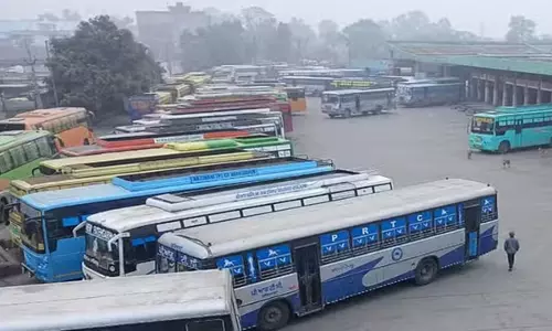 Punjab: बस सेवाएं, नौकरी नियमित करने की मांग को लेकर तीन दिवसीय हड़ताल शुरू