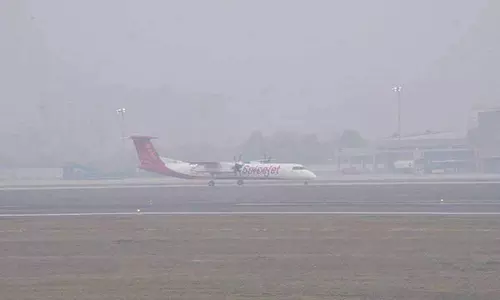 घने कोहरे के कारण कोलकाता में विमान परिचालन बाधित