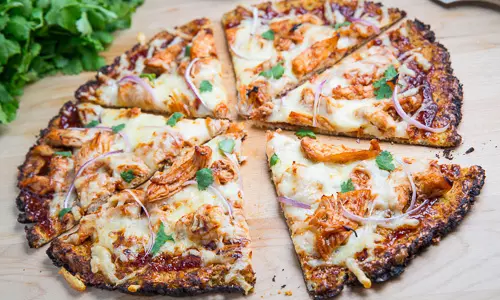 मसालेदार चिकन फूलगोभी पिज्जा रेसिपी