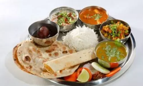 घर में बनी शाकाहारी थाली दिसंबर में 3 प्रतिशत हुई सस्ती, मांसाहारी थाली की बढ़ी कीमत घर में बनी शाकाहारी थाली दिसंबर में 3 प्रतिशत हुई सस्ती, मांसाहारी थाली की बढ़ी कीमत