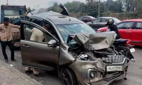 Mumbai: सायन-पनवेल हाईवे पर कई वाहनों की टक्कर में 1 की मौत