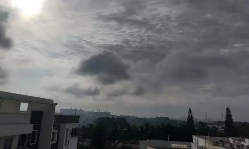 Bengaluru Weather: सोमवार को शहर में घना कोहरा और ठंडा तापमान रहेगा