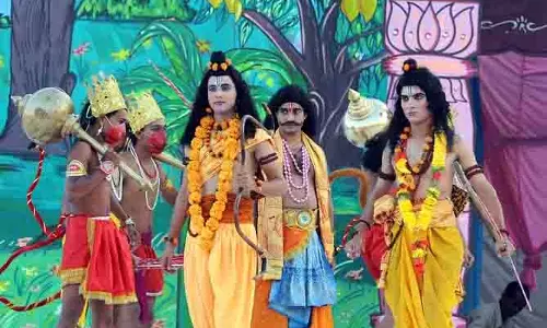 रूस में फंसे लोगों के परिवार कल दिल्ली के Ramlila मैदान में जुटेंगे रूस में फंसे लोगों के परिवार कल दिल्ली के Ramlila मैदान में जुटेंगे