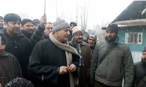 Jammu: जावेद डार ने राफियाबाद का दौरा किया