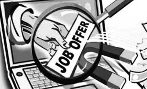 NCR Ghaziabad: बेरोजगार ग्रामीण युवकों से सुरक्षा गार्ड की नौकरी लगवाने के नाम पर ठगी
