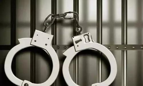 Manipur पुलिस ने जबरन वसूली और मादक पदार्थों की तस्करी पर कार्रवाई Manipur पुलिस ने जबरन वसूली और मादक पदार्थों की तस्करी पर कार्रवाई
