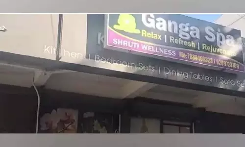 Nagpur के कई स्पा-मसाज सेंटरों में सेक्स रैकेट का खुलासा Nagpur के कई स्पा-मसाज सेंटरों में सेक्स रैकेट का खुलासा