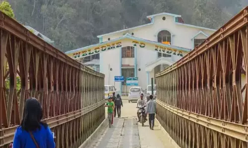 केंद्र ने Mizoram -म्यांमार सीमा पर लोगों की आवाजाही को नियंत्रित किया