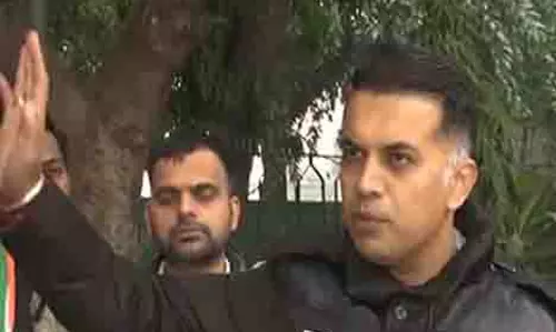 Kejriwal दिल्ली के सबसे बड़े घोटाले के अभिनेता, निर्देशक और निर्माता हैं: कांग्रेस के अभिषेक दत्त Kejriwal दिल्ली के सबसे बड़े घोटाले के अभिनेता, निर्देशक और निर्माता हैं: कांग्रेस के अभिषेक दत्त