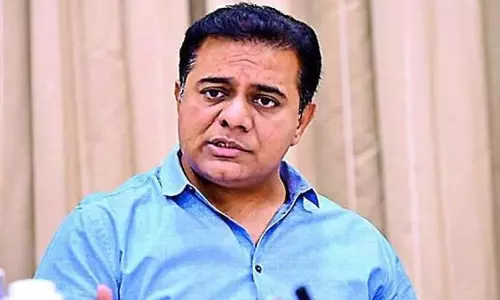 KTR ने आरोप लगाया कि एसीबी उनके घर पर छापेमारी की योजना बना रही