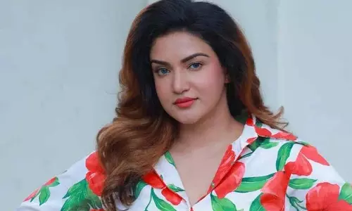 Honey Rose: हनी रोज़ को सोशल मीडिया पर परेशान किया जा रहा Honey Rose: हनी रोज़ को सोशल मीडिया पर परेशान किया जा रहा
