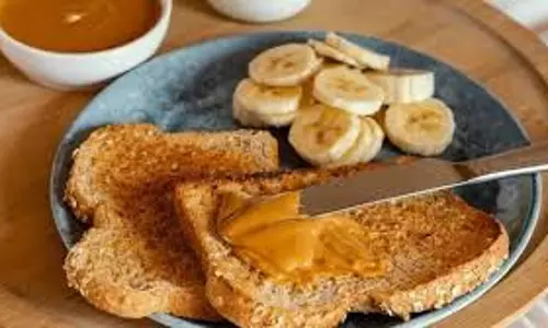 Peanut butter फ़्रेंच टोस्ट नाश्ते के रूप में है सुपरहिट डिश