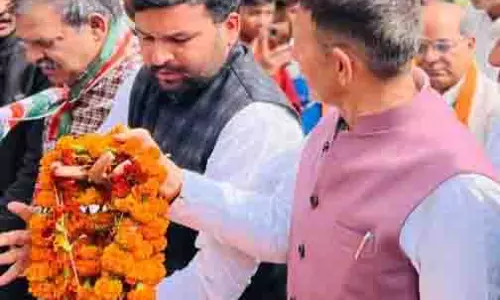 कांग्रेसियों ने Congress प्रदेशाध्यक्ष जीतू पटवारी का फूलमालाओं से किया गर्मजोशी से स्वागत