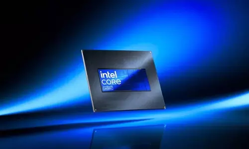 इंटेल ने अगली पीढ़ी के गेमिंग लैपटॉप के लिए कोर अल्ट्रा 200HX CPU की घोषणा की इंटेल ने अगली पीढ़ी के गेमिंग लैपटॉप के लिए कोर अल्ट्रा 200HX CPU की घोषणा की