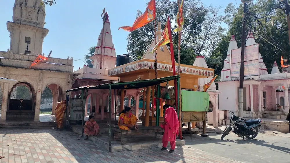 Prayagraj: महाकुम्भ के शुभारंभ से पूर्व बदल गई कोटेश्वर महादेव मंदिर की सूरत