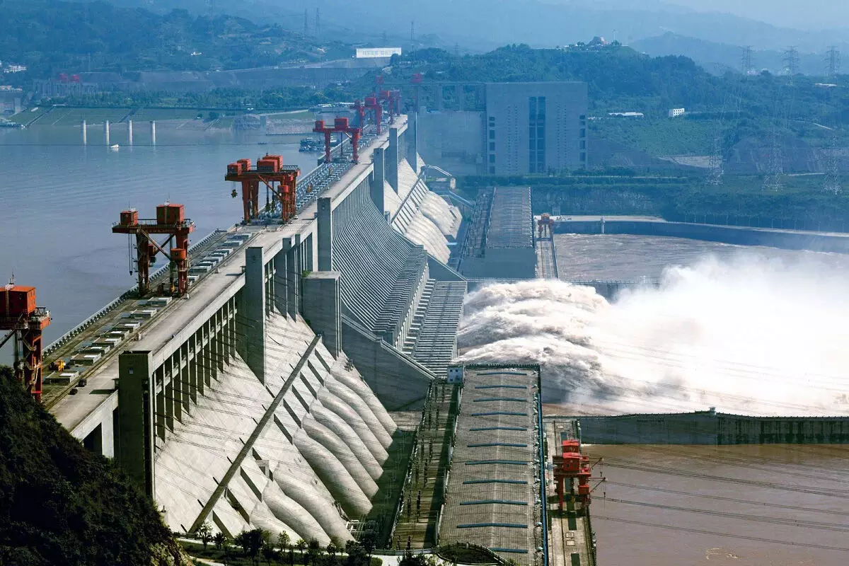 भारतीय चिंताओं के बीच चीन ने Brahmaputra नदी पर सबसे बड़े बांध पर जोर दिया