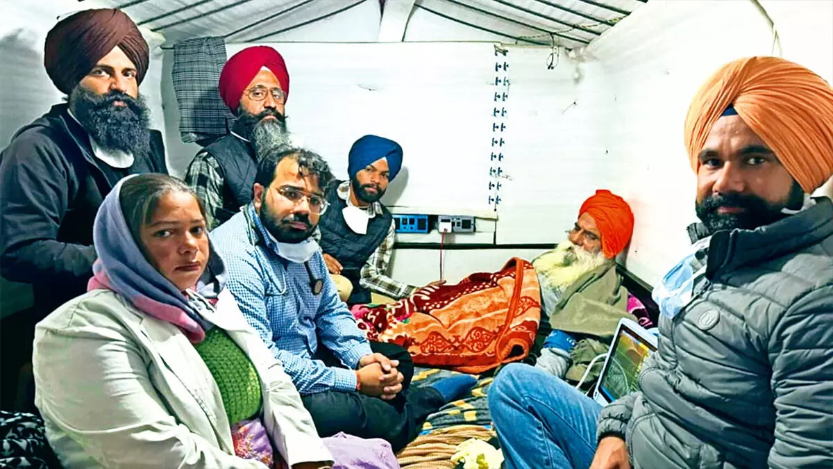 Akal Takht ने दल्लेवाल की बिगड़ती सेहत पर चिंता जताई