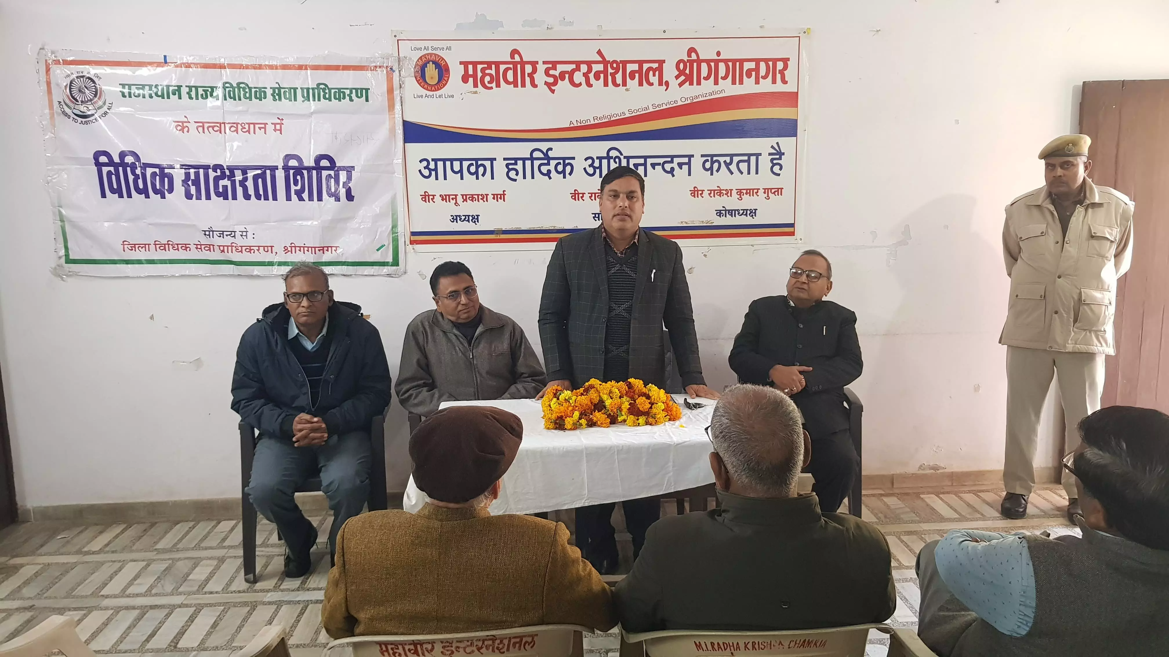 Sri Ganganagar: एडीजे तेनगुरिया ने अपना घर वृद्ध आश्रम का किया निरीक्षण