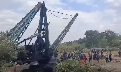 कोयला खदान में बड़ी दुर्घटना, 9 मजदूरों की जान आफत में कोयला खदान में बड़ी दुर्घटना, 9 मजदूरों की जान आफत में