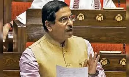 केंद्र सरकार चांदी के आभूषणों के लिए अनिवार्य हॉलमार्किंग पर विचार कर रही; BIS to assess feasibility