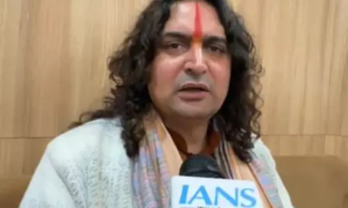 बालमुकुंद आचार्य ने कुंभ मेले की व्यवस्था को सराहा, कहा- यह ऐतिहासिक अवसर