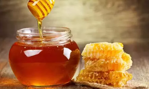 Winter Skin Care: आपके चेहरे की चमक खो रही है तो इन चीजों का करें इस्तेमाल Winter Skin Care: आपके चेहरे की चमक खो रही है तो इन चीजों का करें इस्तेमाल
