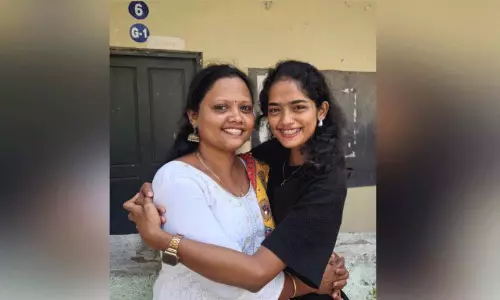 Kerala: अंबिलिकाला उनकी बेटी के लिए चांद Kerala: अंबिलिकाला उनकी बेटी के लिए चांद