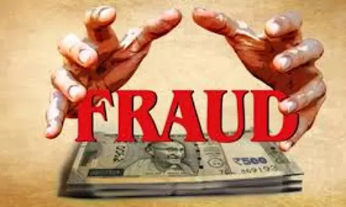 Gorakhpur: दंपति ने तीन दुकान बेचने का सौदा कर 32 लाख ठगे Gorakhpur: दंपति ने तीन दुकान बेचने का सौदा कर 32 लाख ठगे