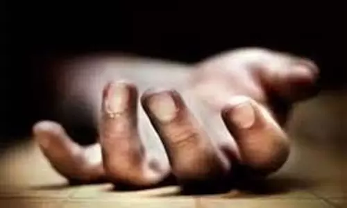 Bareilly: 40 वर्षीय महिला का क्षत-विक्षत शव मिलने से इलाके में सनसनी Bareilly: 40 वर्षीय महिला का क्षत-विक्षत शव मिलने से इलाके में सनसनी