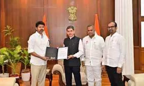 राज्यपाल को विधानसभा की परंपराओं का पालन करना चाहिए: Vijay