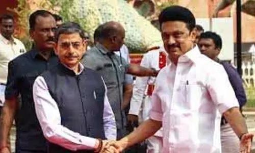 राज्यपाल ने तमिलनाडु सरकार पर कटाक्ष किया राज्यपाल ने तमिलनाडु सरकार पर कटाक्ष किया